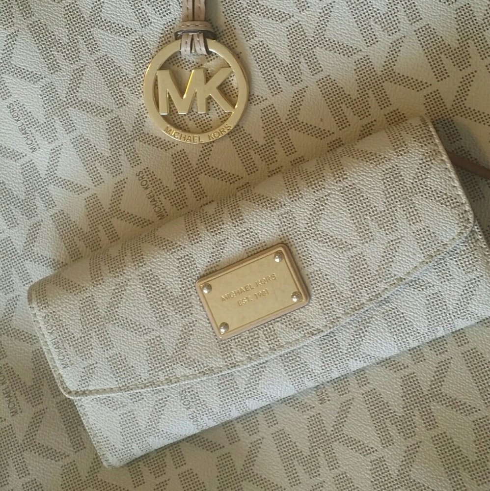 🌼 Vanilla MK Wallet 🌼